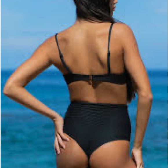 🎉NWOT 🌺ACACIA HADLEY BIKINI TOP IN AHUNUI🌺 - Picture 13 of 16